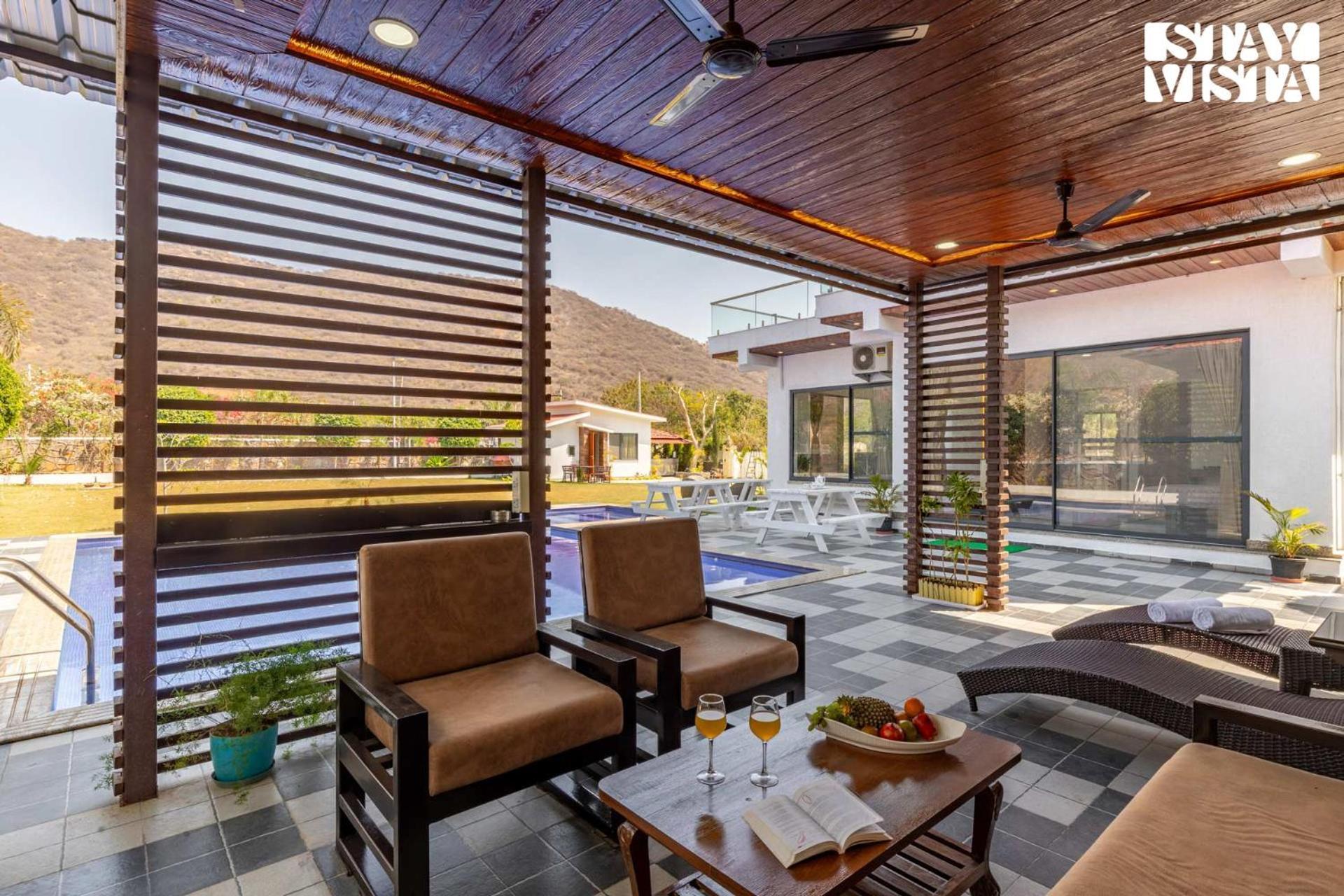 Stayvista'S Bella Dream - Mountain-View With Outdoor Pool, Lawn Featuring A Gazebo & Indoor Games Udaipur Bagian luar foto